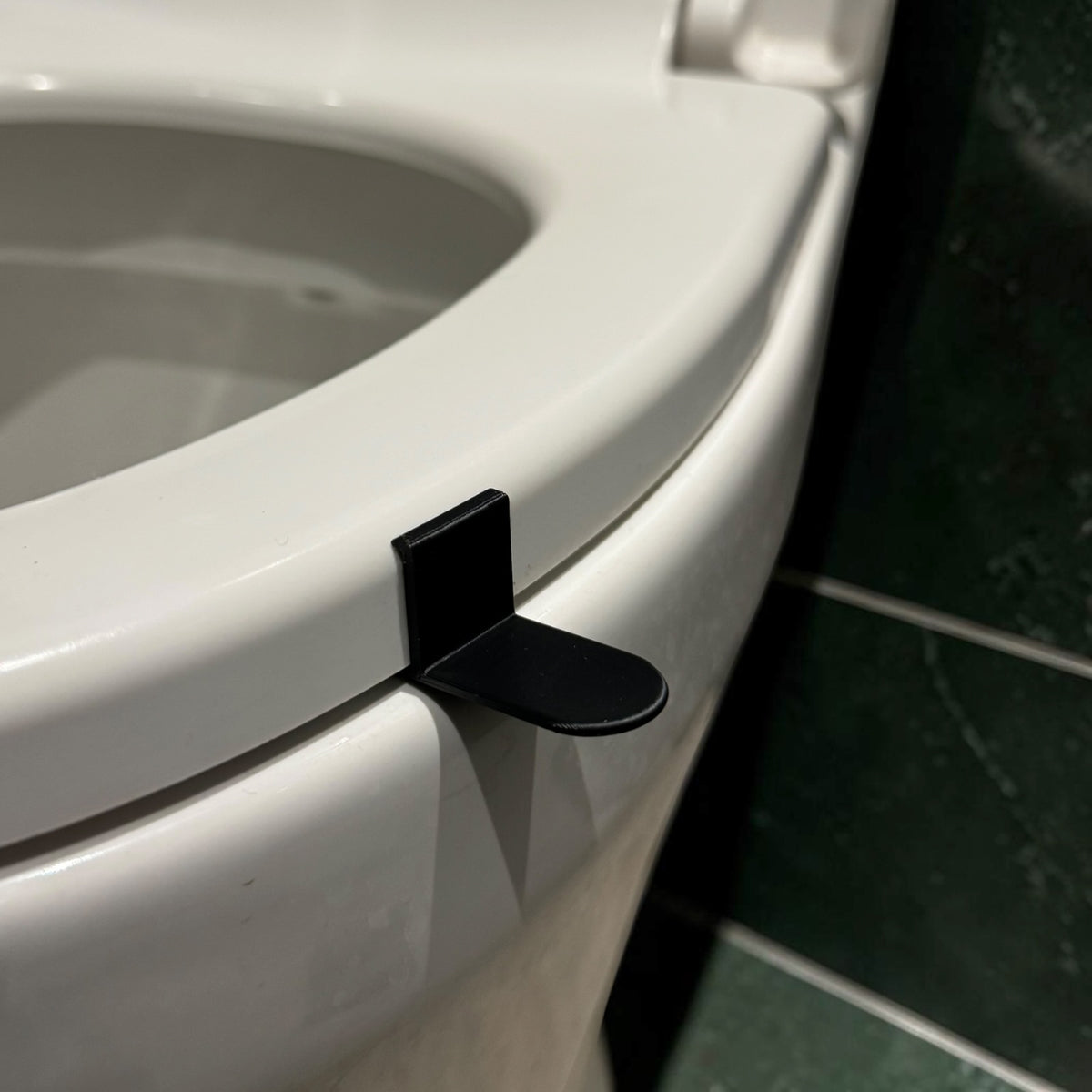Clip-On Toilet Seat Handle